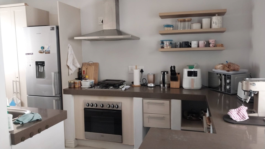 To Let 3 Bedroom Property for Rent in Big Bay Western Cape